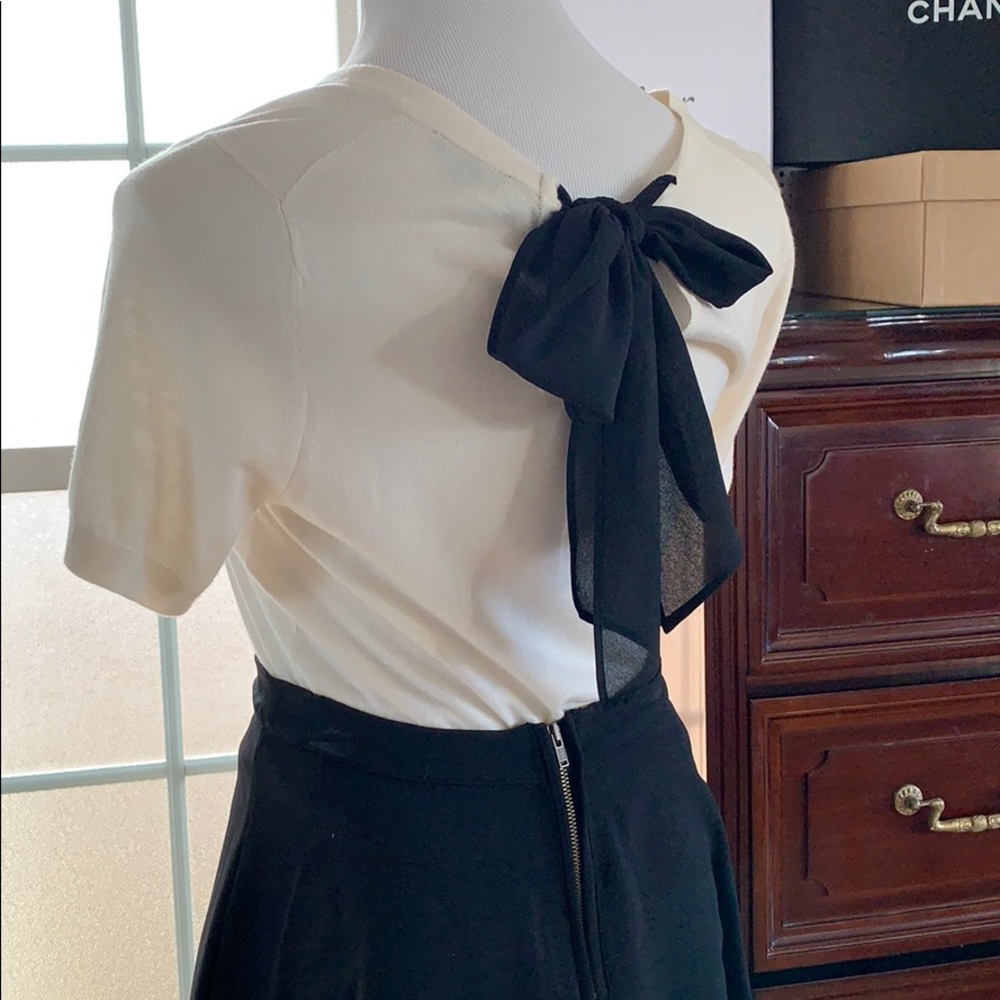 Ann Taylor bow top